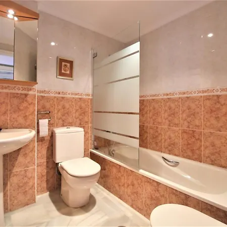 Azure Apartment *